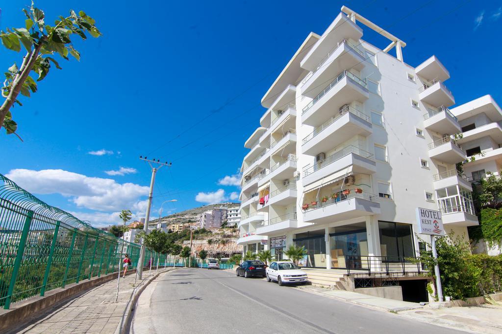 Blue Sea Apartments Sarandë Eksteriør bilde
